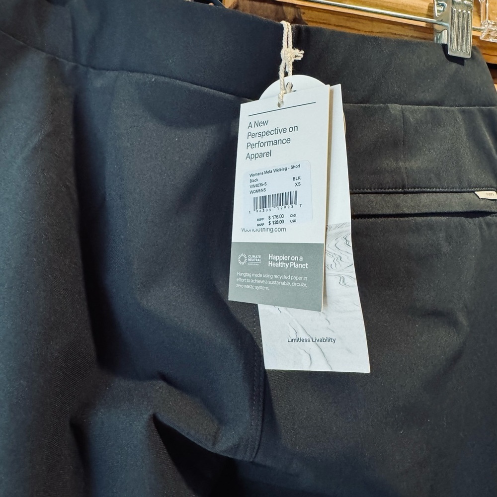 COPY - Vuori Meta wide leg performance pants women’s size XS